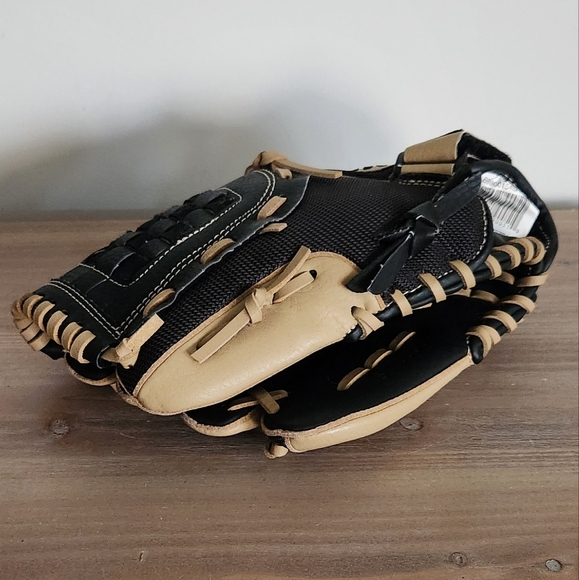 ⚾ Adidas Youth Baseball Glove 11” Black & Tan – Left Hand Throw - Picture 3 of 16